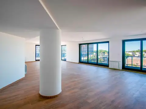 Departamento en Alquiler de 3 dormitorios