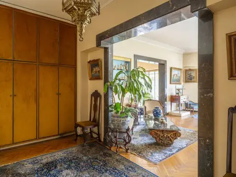 Departamento en Venta con 2 cocheras