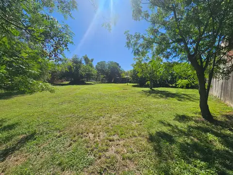 Terreno en Venta 41  mts Fondo