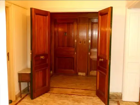 Departamento en Alquiler de 5 ambientes