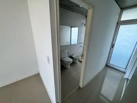Departamento en Alquiler en Fisherton, $ 620.000