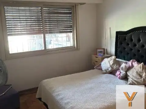Depto Tipo Casa en Venta 50 años