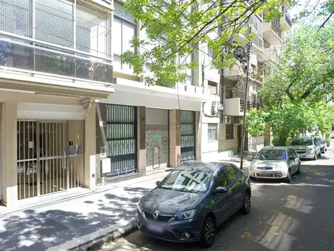 Valentín Gómez e/ Sanchez de Bustamante y Billinghurst