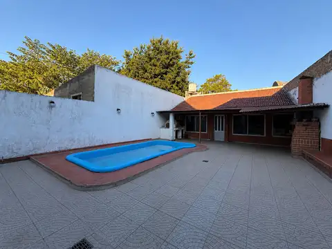 Depto Tipo Casa en Venta en Wilde, USD 145.000