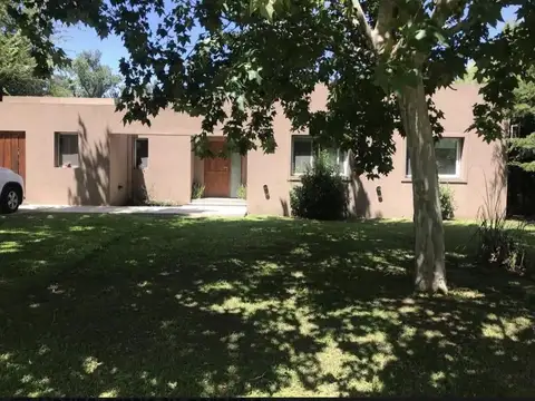 Casa en Alquiler al Este