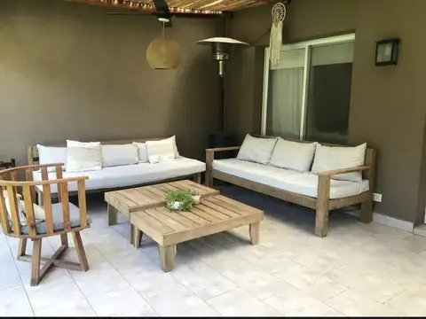 Casa venta o alquiler en Sausalito 4 ambientes
