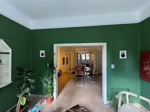 Casa 10 ambientes con 3 baños