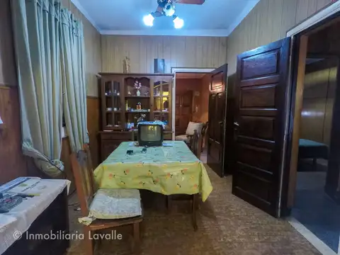 Casa 3 ambientes con 1 baño