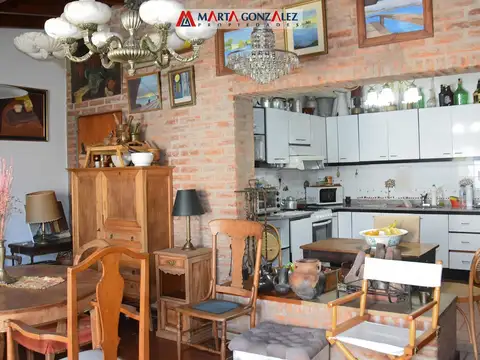Depto Tipo Casa en Venta 40 años