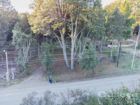 Av. Campanario al 100