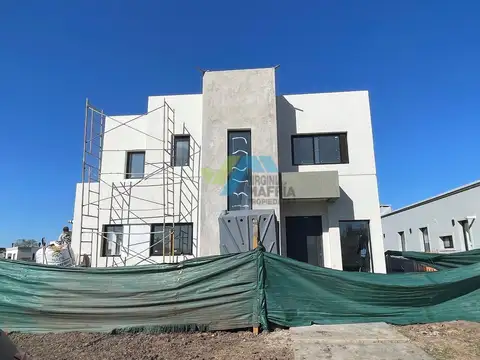 Casa  en Venta ubicado en Santa Elisa, Pilar del Este