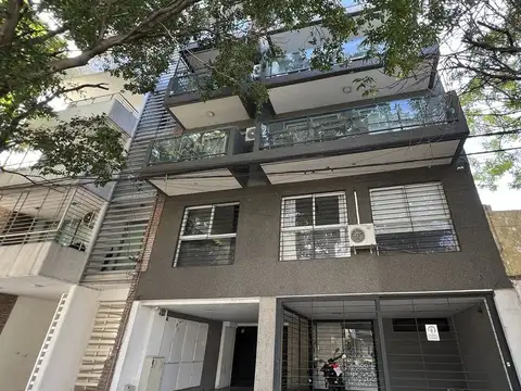 En venta departamento monoambiente en lourdes!