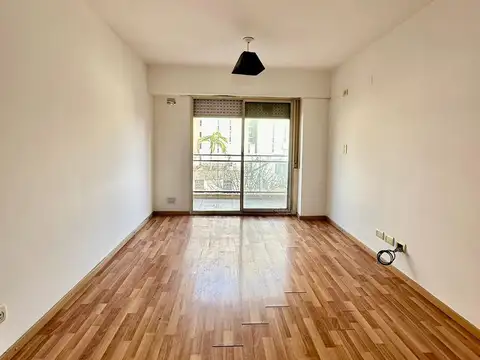 Departamento en Alquiler en República De La Sexta, $ 500.000