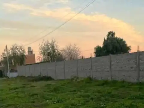 Lote en Venta para subdividir Mariano Acosta Merlo