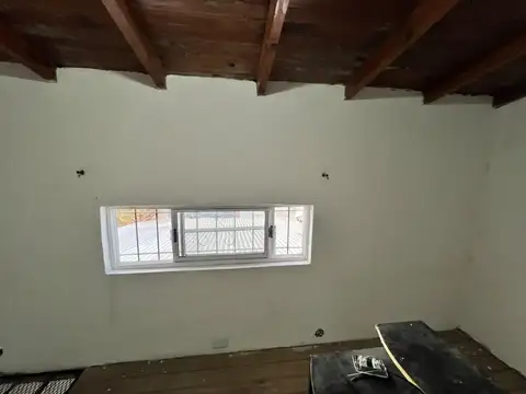 Casa 2 ambientes con 1 baño