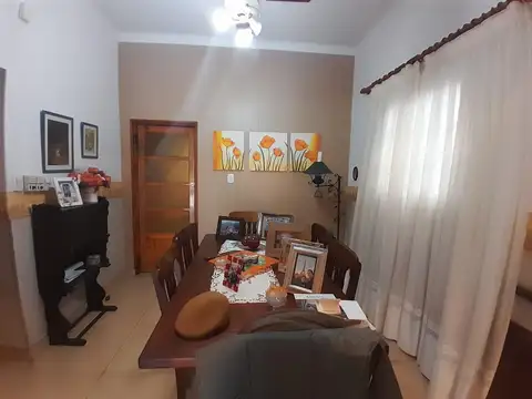 Casa en Venta en Roque Saenz Peña, USD 90.000