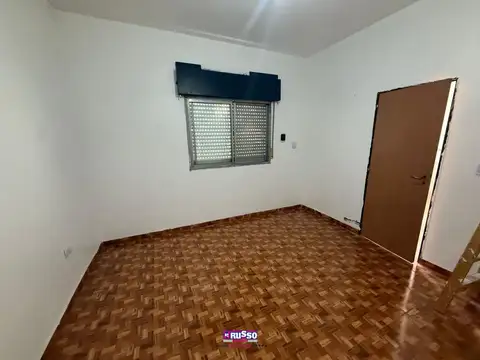 Depto Tipo Casa en Venta 45 años