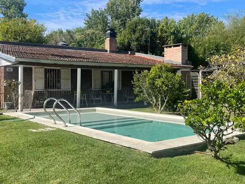 ALMIRANTE BROWN  SOBRE COSTANERA
