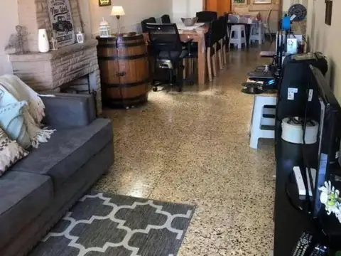 Doctor Florentino Ameghino al 600