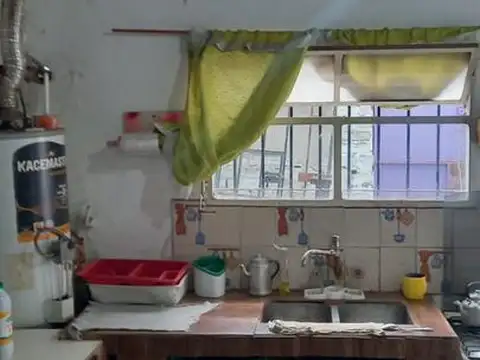 Casa en Venta en Monte Grande, USD 80.000