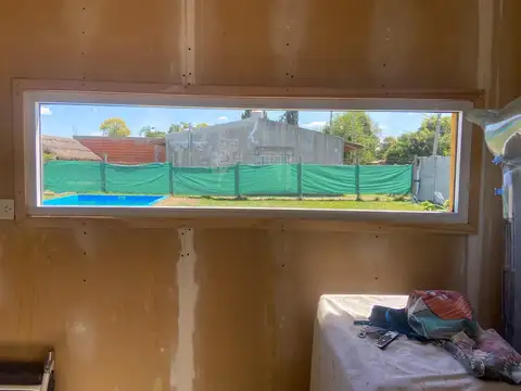 Casa en Venta con 3 cocheras