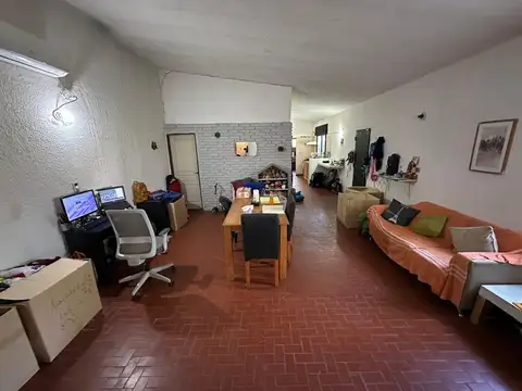 Casa en lote de 1.187 m² con pileta en Villa Rosa