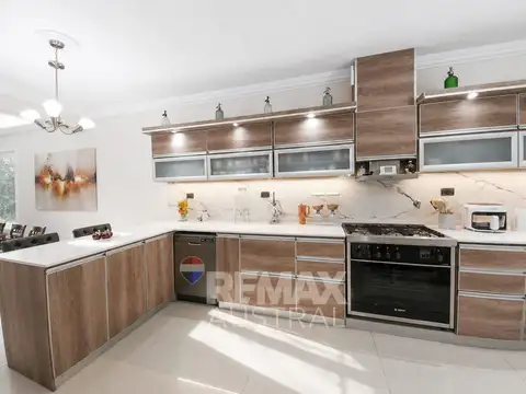 Casa en Venta en Comodoro Rivadavia, USD 260.000