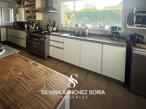 CASA EN VENTA 6 AMBIENTES EN LOS CARDALES COUNTRY CLUB