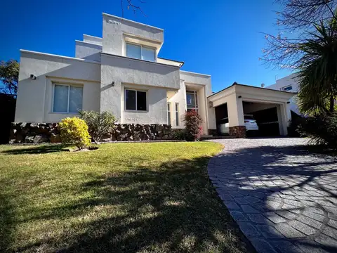 pueyredon (Barrio Pueyrredon m:f c:6) 700