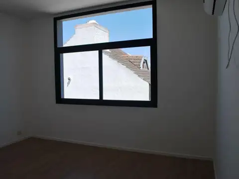 Departamento Triplex  en Venta en Villa Adelina, San Isidro, G.B.A. Zona Norte