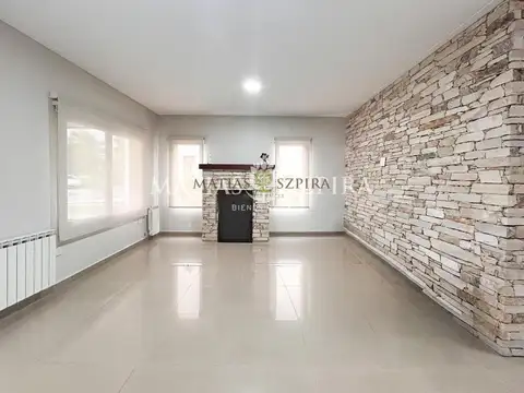 Casa en Venta en Alvarez Del Bosque, USD 250.000