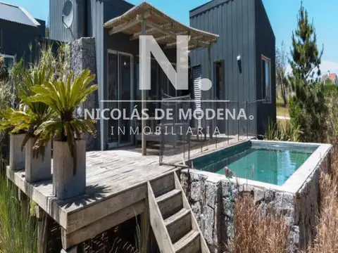 Casa 4 ambientes con 3 baños