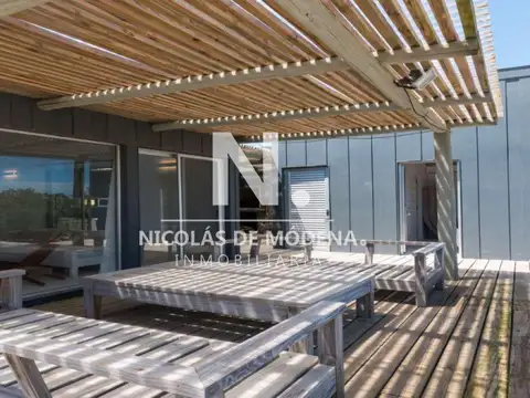 Venta De Casa De 3 Dormitorios En Suite En Club Del Mar Punta Del Este