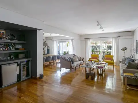 Departamento en Venta de 4 dormitorios