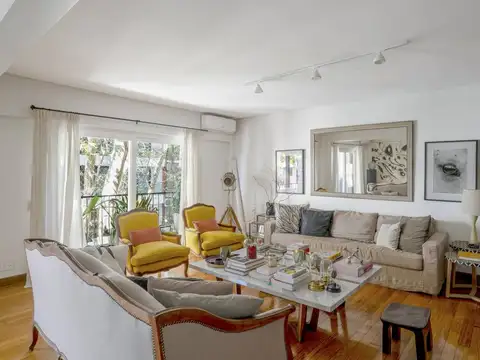 Avenida Raúl Scalabrini Ortiz 3500, Piso 5