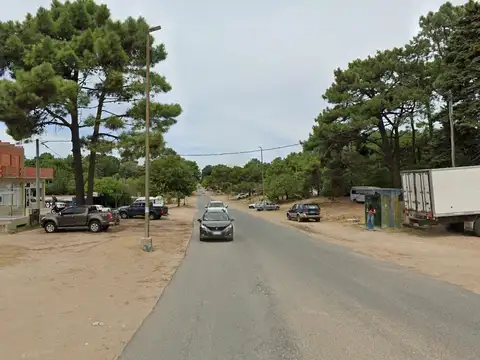 Avenida Paris y Avenida Robette