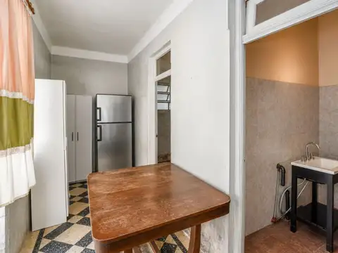 Casa 3 ambientes con 1 baño