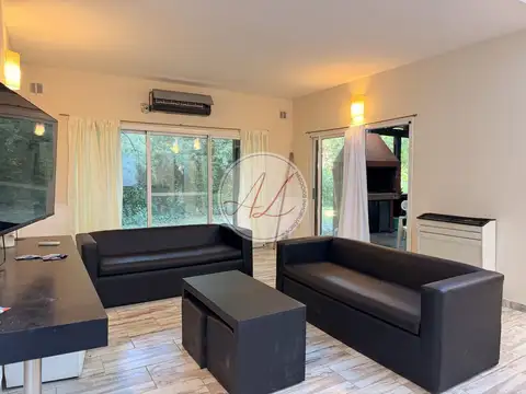 Casa en Venta en Carilo, USD 250.000