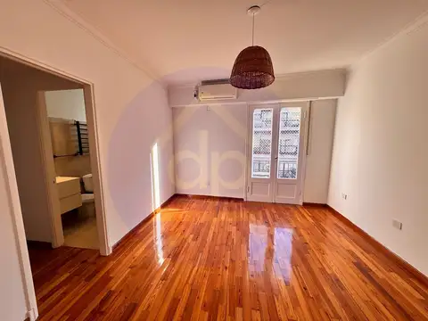 Venta 3 amb. con dependencia, balcones- Palermo