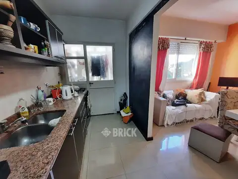 14 DE JULIO Y AV. ALMIRANTE BROWN - TODO A NUEVO TODO SOL TODO EXTERNO