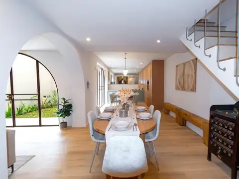 VENTA CASA 3 DORMITORIOS. LOURDES. APTA CRÈDITO.