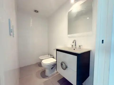 2 AMBIENTES EN EDIFICIO DE 8 PISOS , UNIDADES DE 4, 3 Y 2 AMBIENTES , PISCINA , SUM, PARRILLA, COCHE