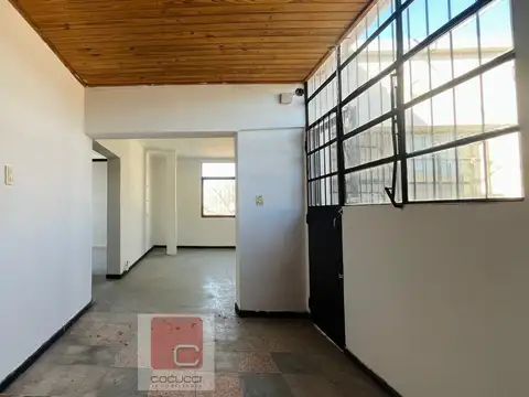 Departamento en Alquiler en Godoy Cruz, $ 450.000