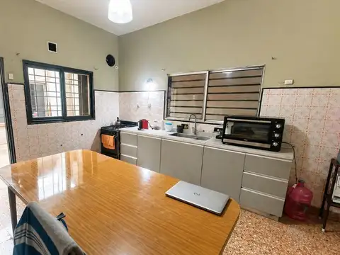 Venta Casa 6 ambientes Quilmes Oeste