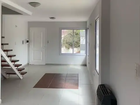 VENTA DUPLEX 2 DORM EN DONATO ÁLVAREZ 7342 - 9 -