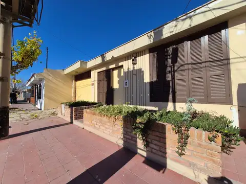 Venta de casa en B° Jardín Los Andes, San Martín