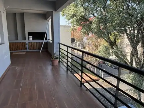 Departamento en Alquiler en Olivos, $ 1.300.000