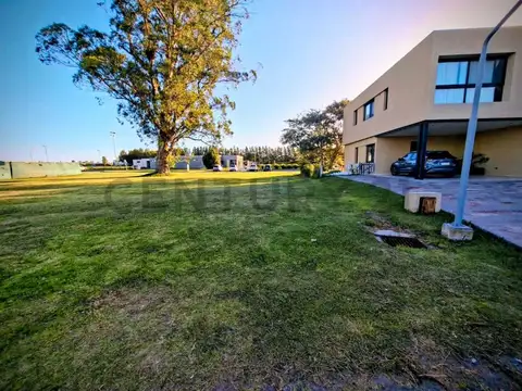 Terreno en Venta en Guillermo E Hudson, USD 129.000