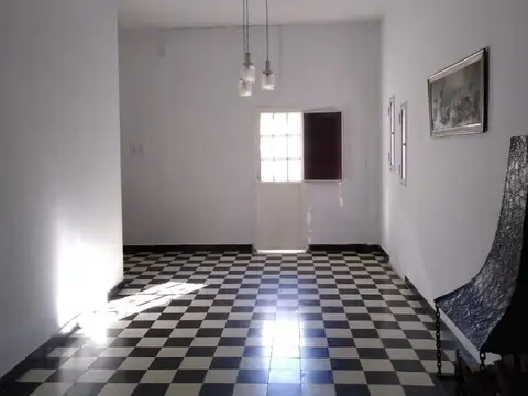 PH TIPO CASA 70m2 USO PROFESIONAL/DEPOSITO/VIVIENDA
