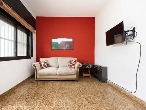 VENTA CASA PABLO PODESTA - PERMUTA